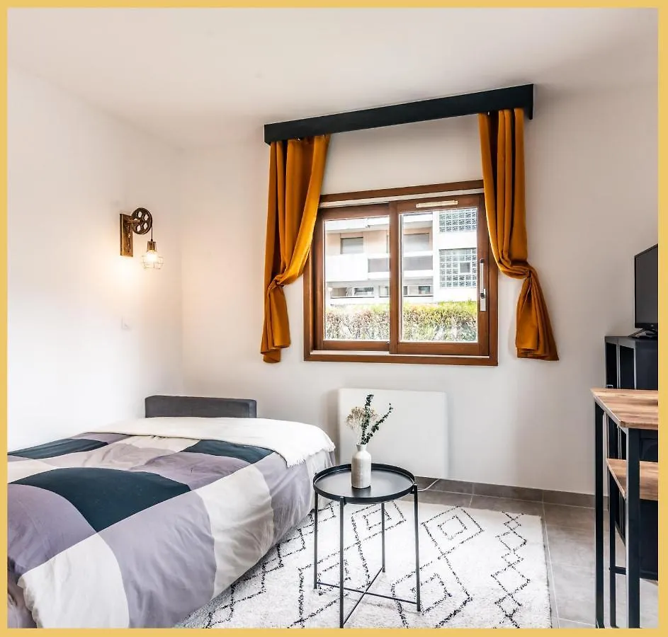 Studio I Haut De Gamme I Cluses 0*,  Francia