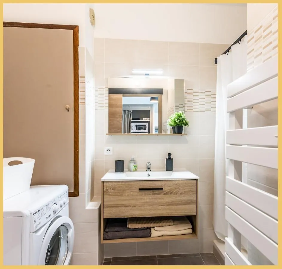 Apartamento Studio I Haut De Gamme I Cluses Francia